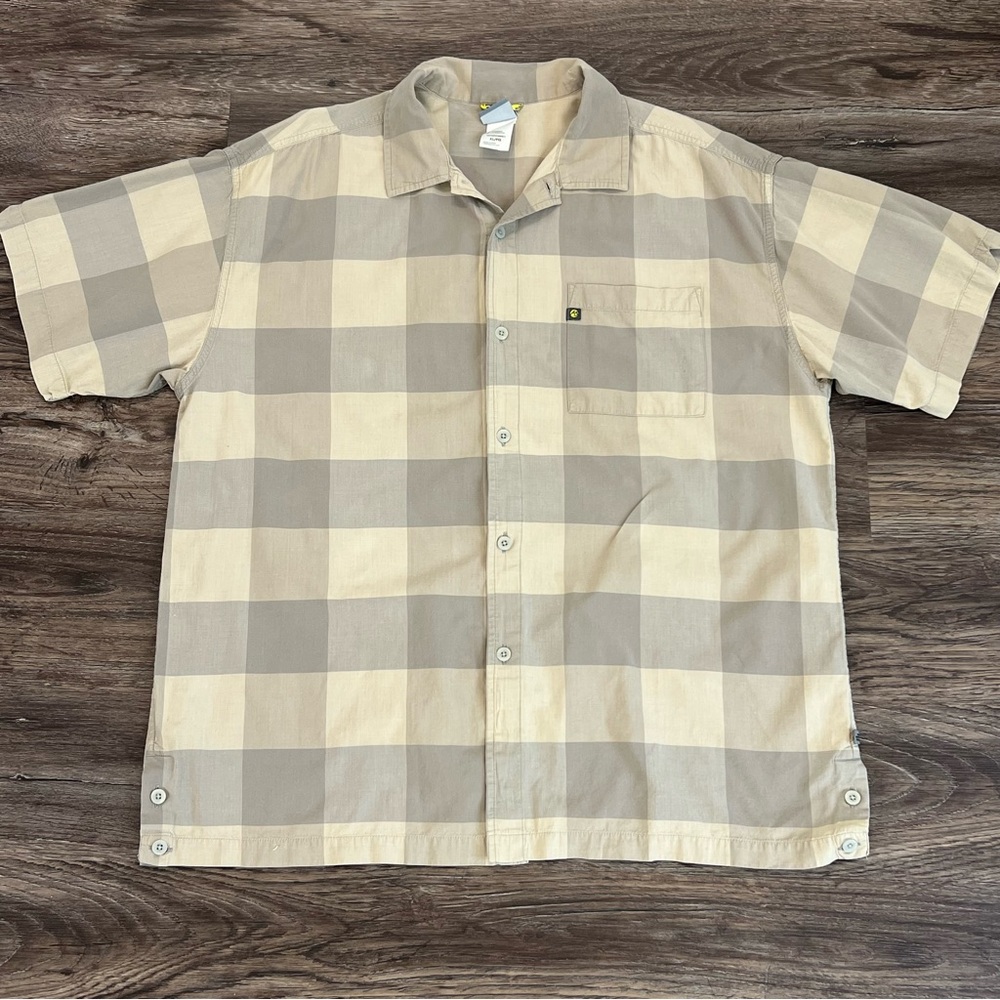 The North Face Shirt Mens Extra Large A5 Series Beige Plaid Short Sleeve Button‎